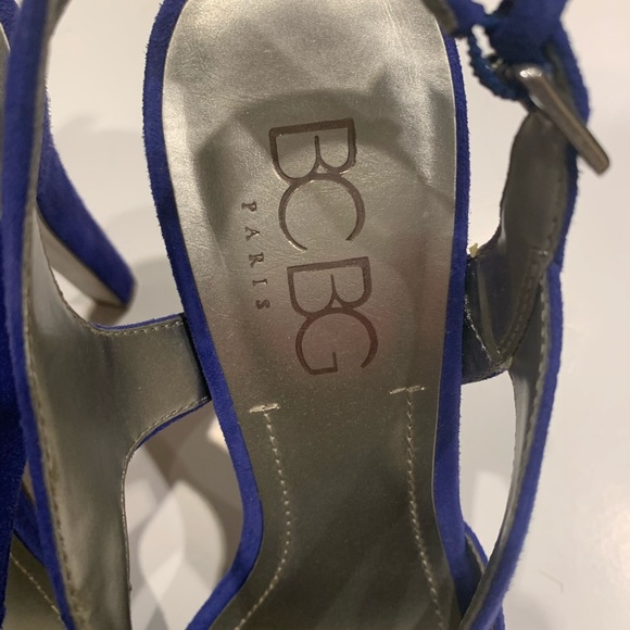 BCBG heels royal blue. - Picture 2 of 4